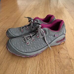 Ahnu Sugarpine II Mesh Hiking Shoes Gray Purple Women's Size 9